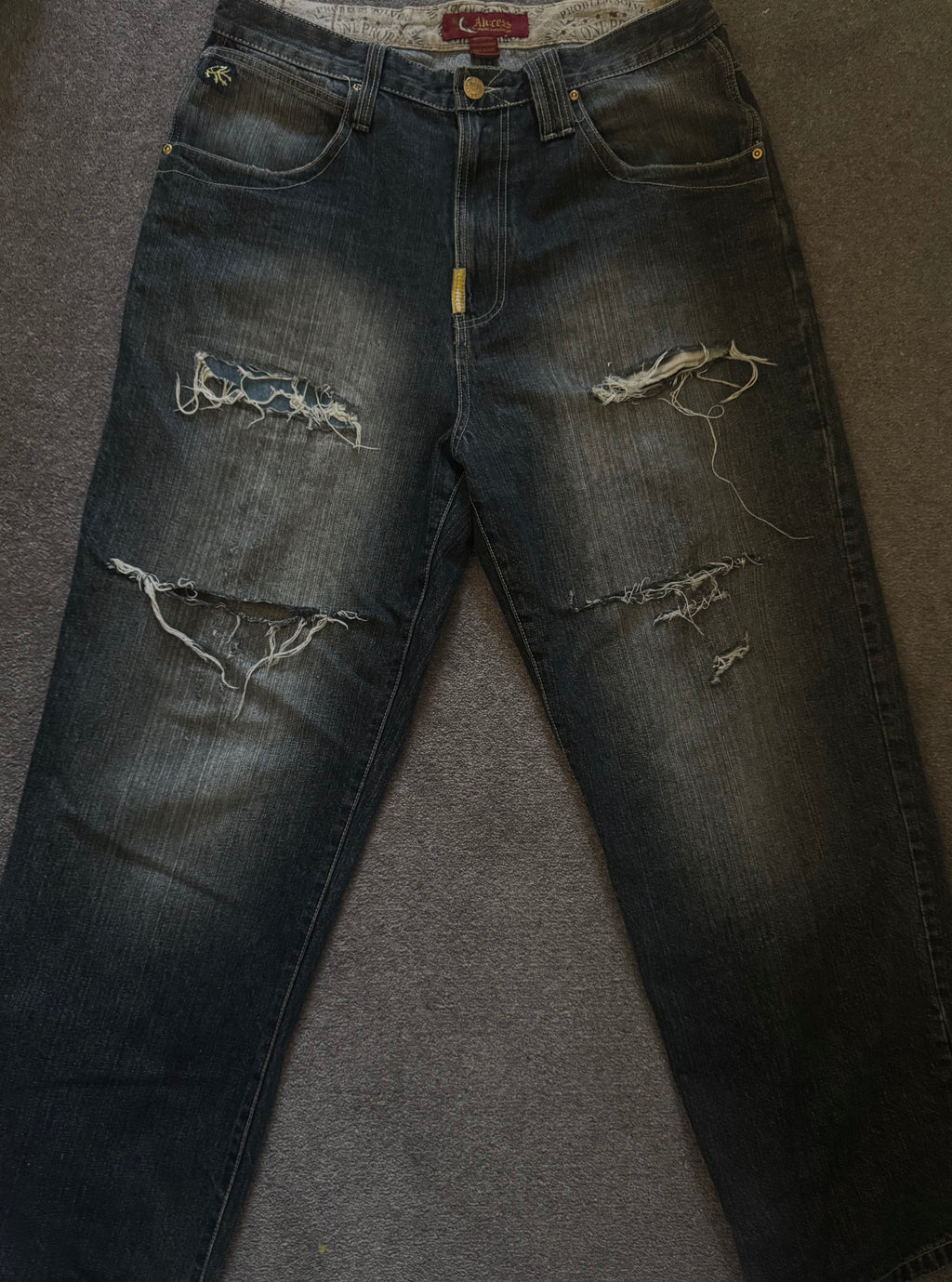 AKCESS jeans